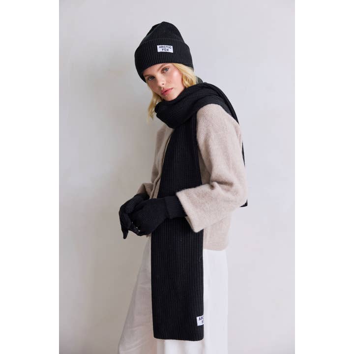 Arctic Fox & Co. - North America - Wholesale Scarf - Women's - Recycled Bottle Scarf - Black Onyx3