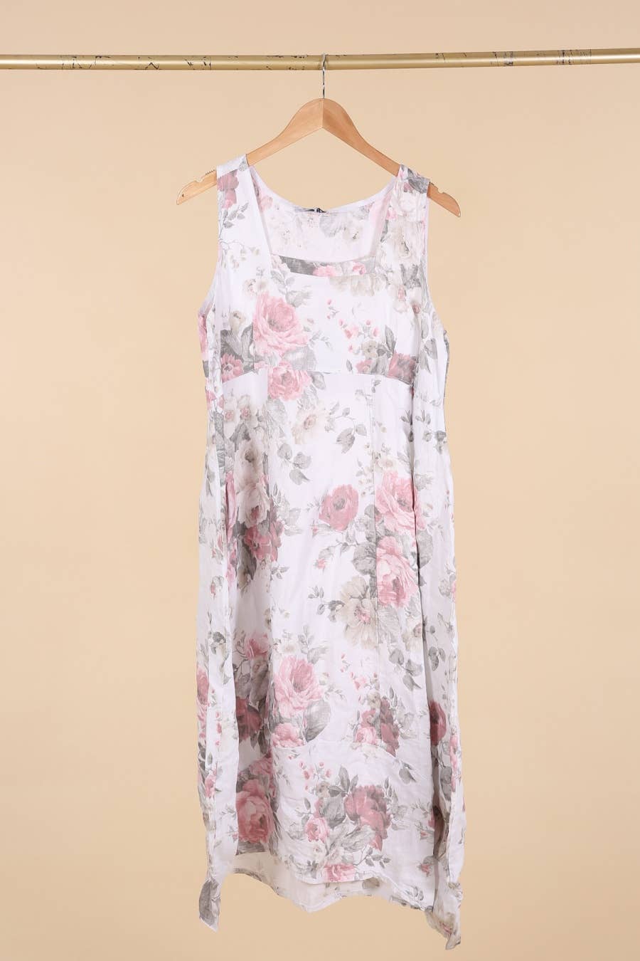 la maison des fibres naturelles - Wholesale Dress - Women's - sleeveless floral dress in 100% linen 622321
