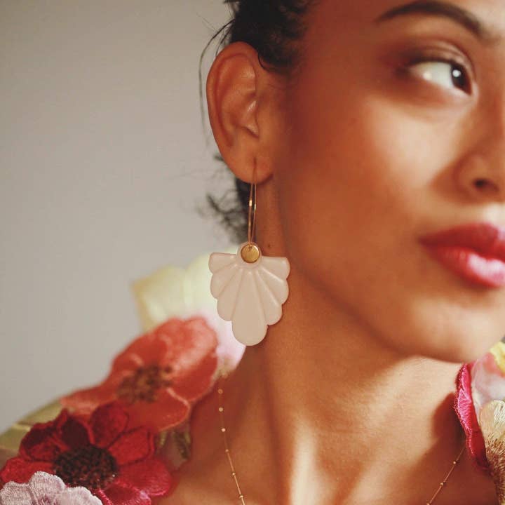 PENELOPE OORBELLEN voor wholesale door Moder Jord Design