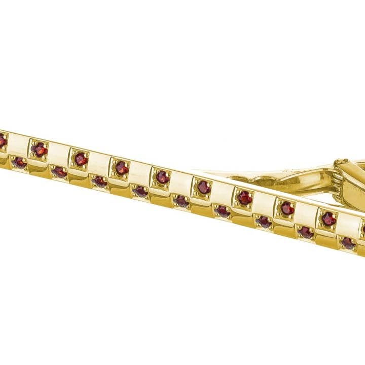Tie clip with garnet - silver gilt for wholesale by Madeka e.U.