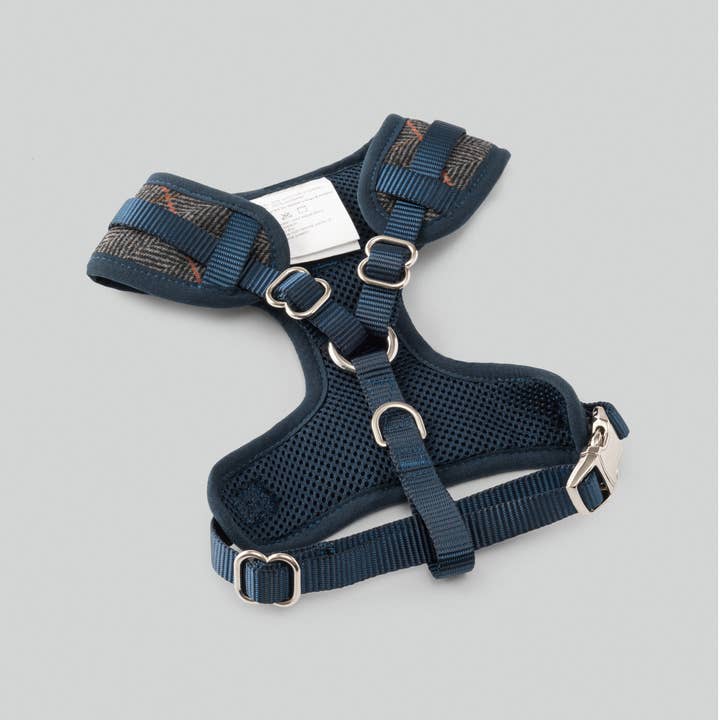 Hugo & Hudson – wholesale Pet harness – Dog – Hackett x Hugo Hudson Grey Checked Tweed Dog Harness2