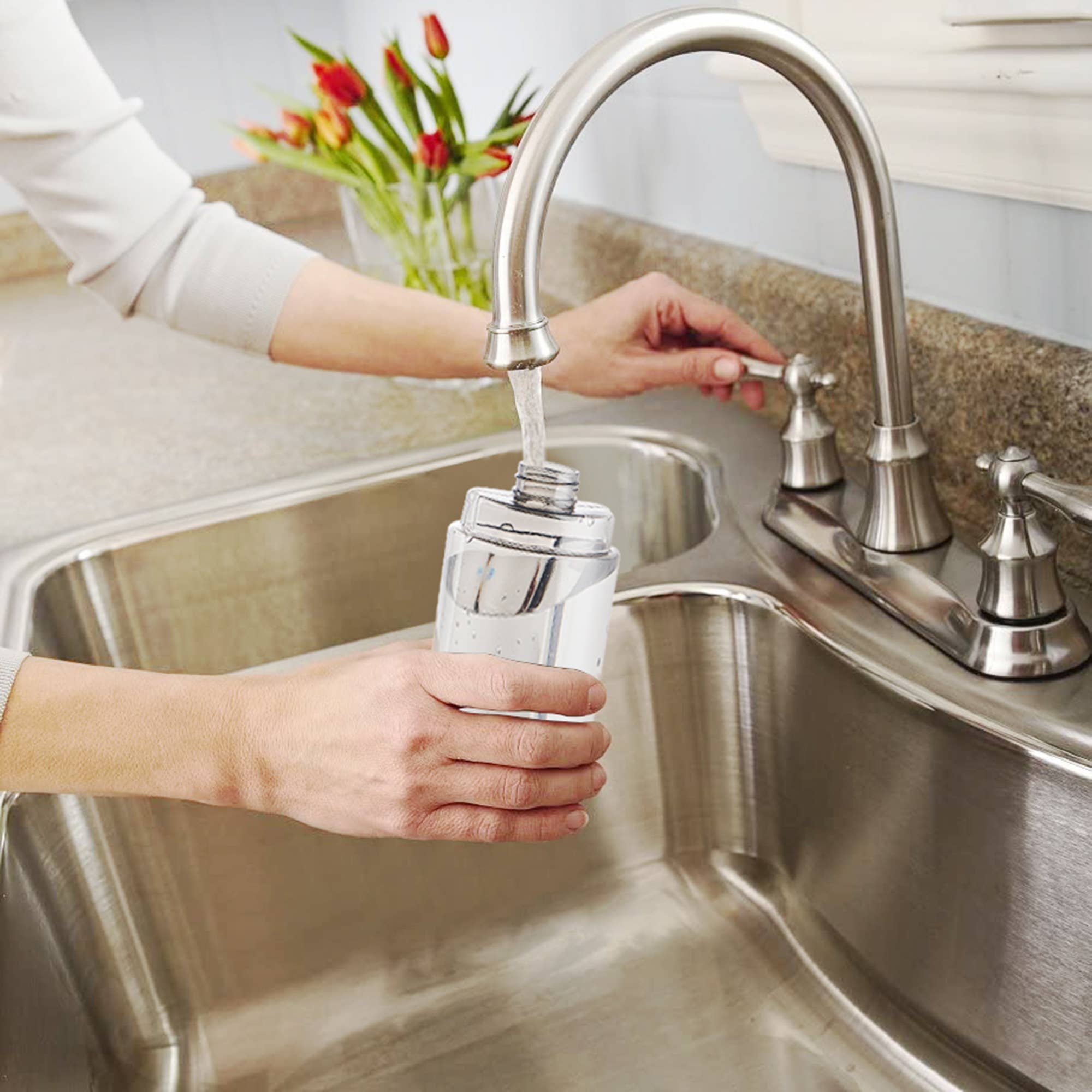 True & Tidy - Vente Serpillères - Ensemble de balai pulvérisateur avec réservoir rechargeable de luxe11