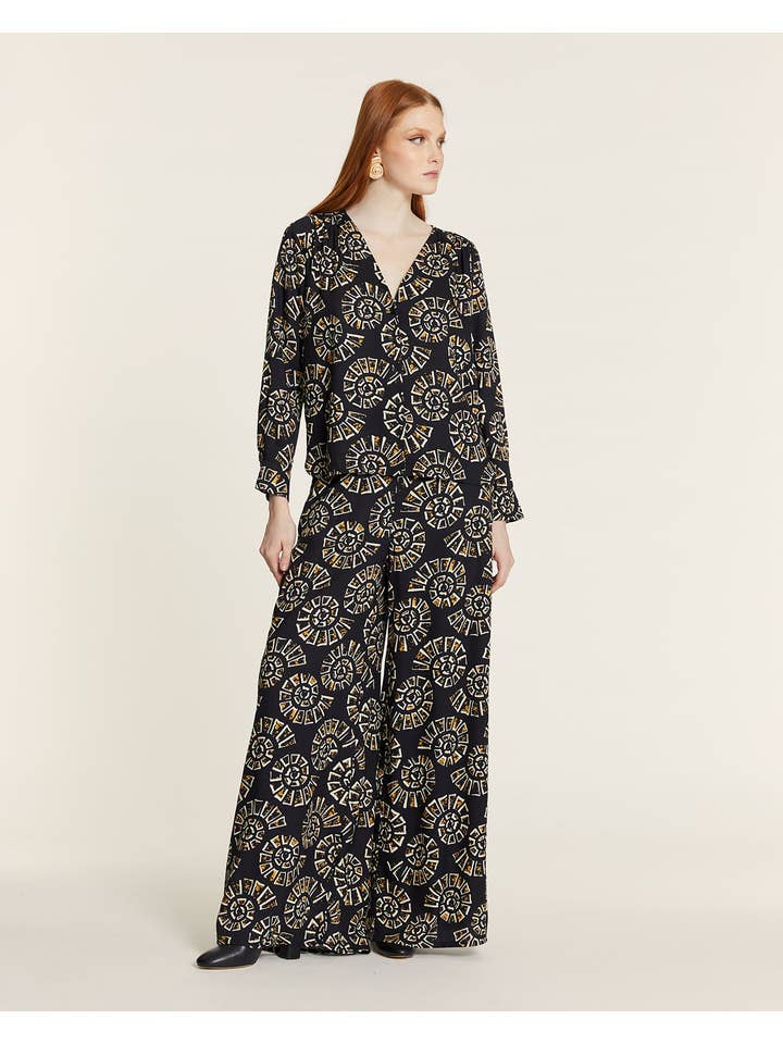 Pepaloves - Wholesale Button Down Shirt - Women's - CAMISA CARACOLAS CON CUELLO DE PICO1