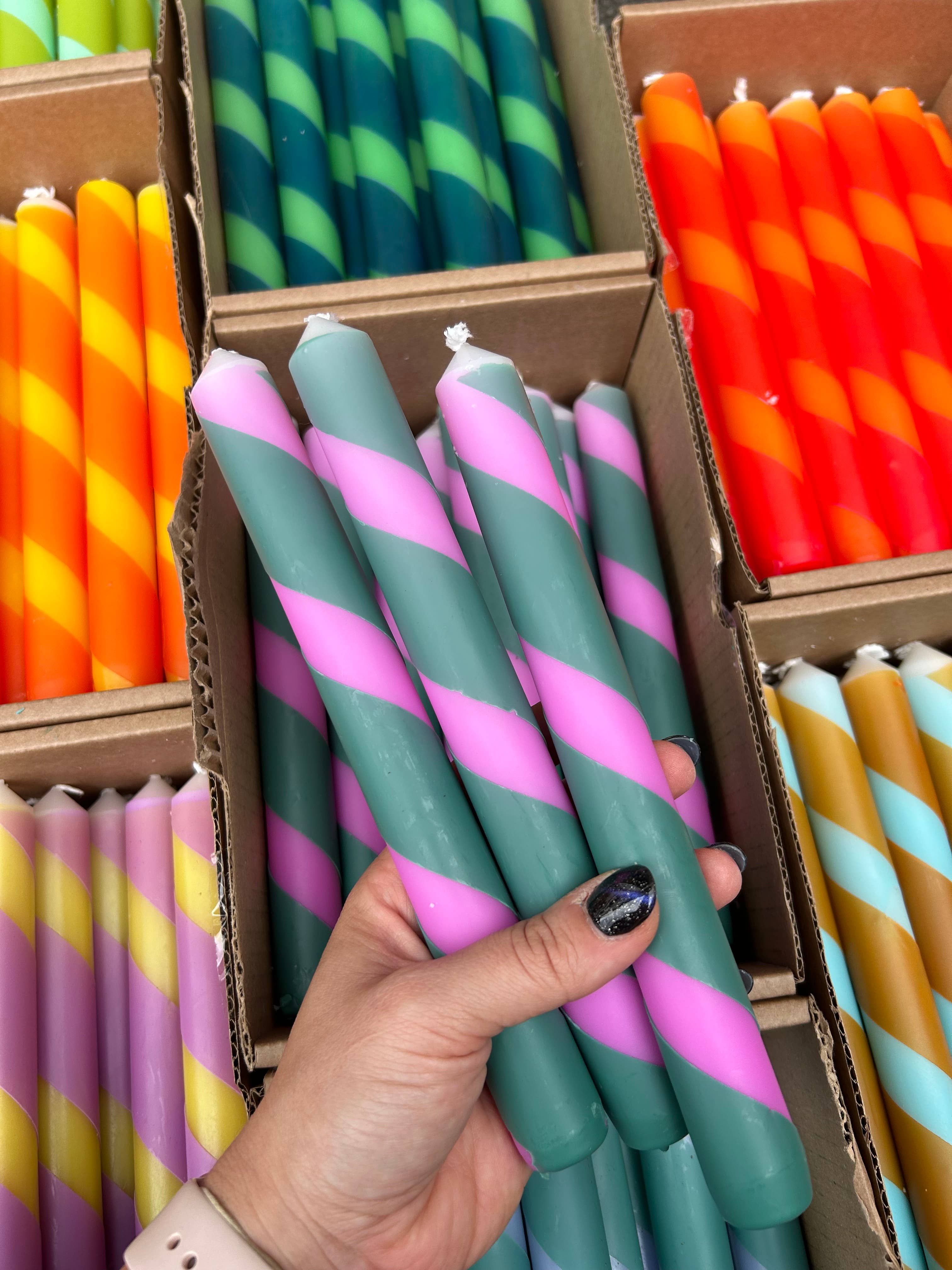 The Colour Emporium – wholesale Tapered candle/candlestick – Twisted stripe Candle individual 17