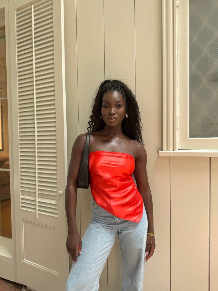 Karmosinrød | Standard for engroshandel hos Doves of Dawn