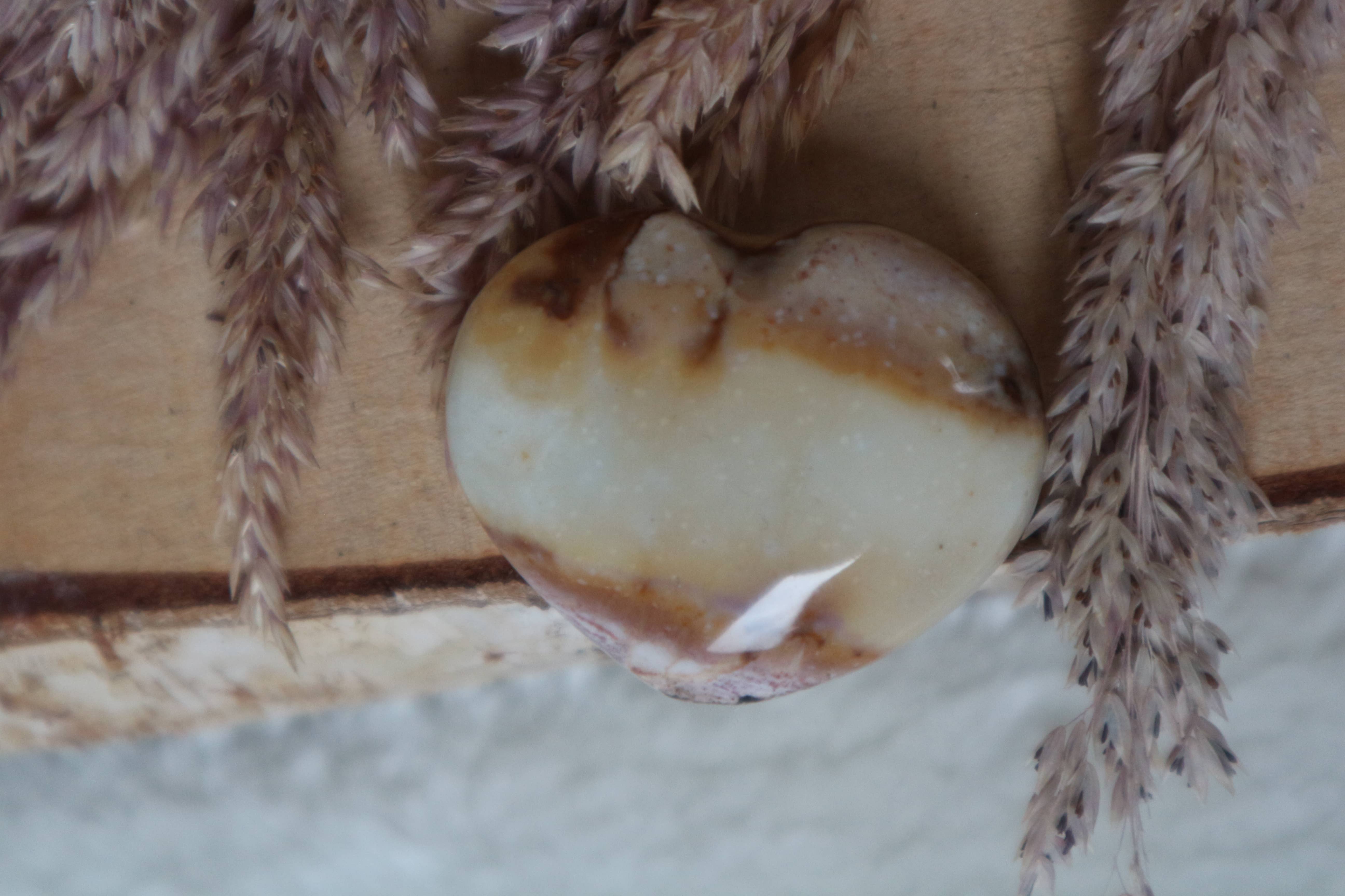 OnlineMineralen.nl – Engroshandel Spirituelle sten og krystaller – Hartjes af ædelsten – selenit, jaspis, rosenkvarts2