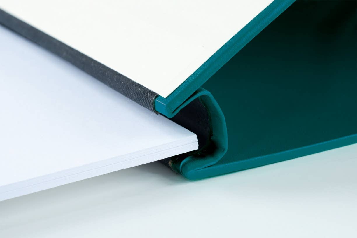 LEUCHTTURM1917 - Wholesale Binder - Springback binder Peka (A4)6