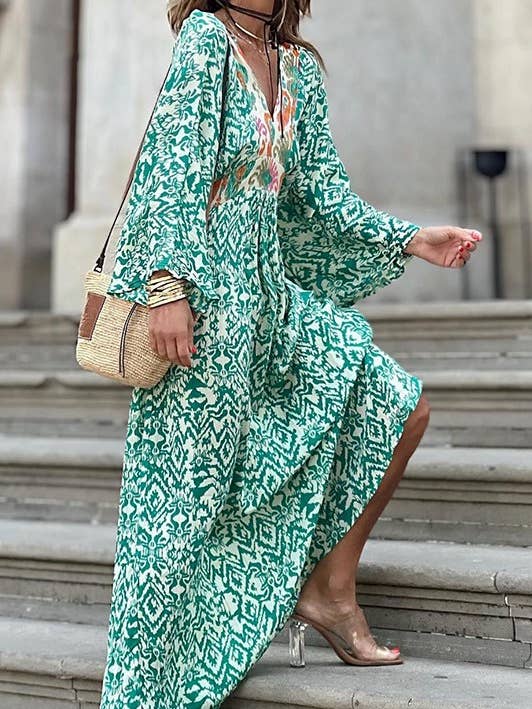 green loose long sleeve bohemia floral maxi dress for wholesale on Faire0