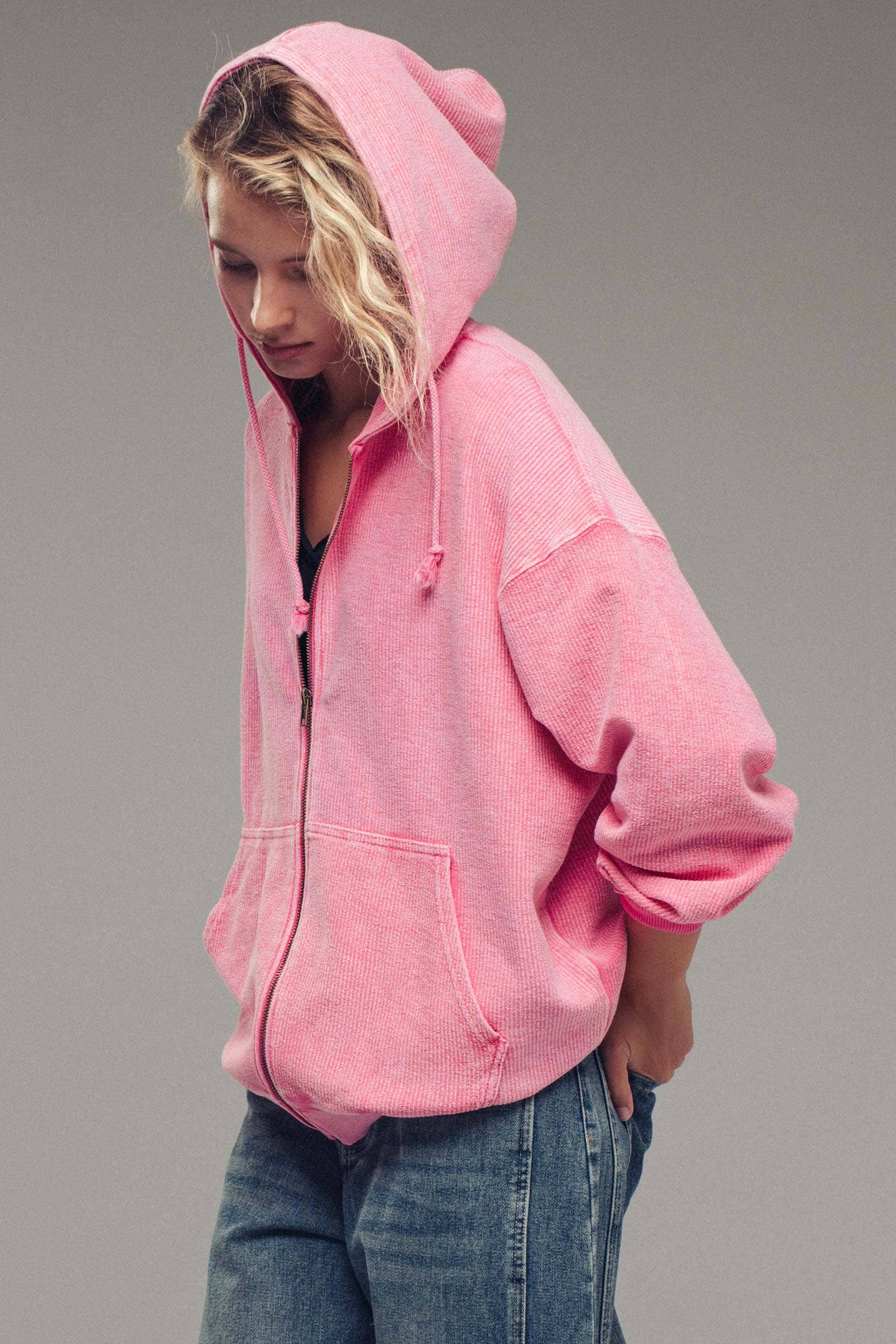 Urban Daizy - Wholesale Hoodie - Women's - Oversized Ribbed Dolman Sleeve Hoodie3