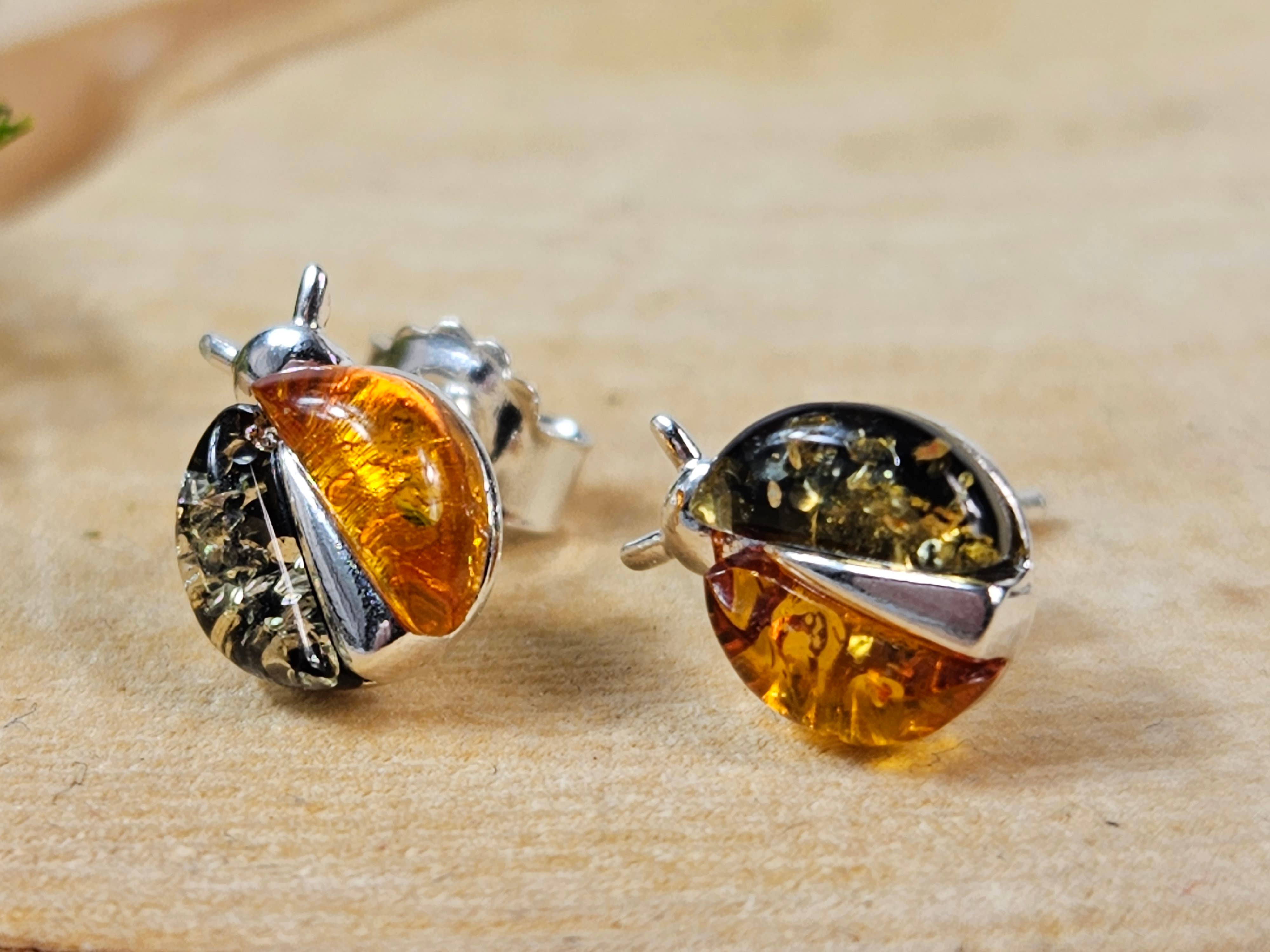 AmberLithuania - Vendita all'ingrosso Orecchini pendenti - Orecchini in ambra, orecchini pendenti con pietre preziose, orecchini a forma di coccinella