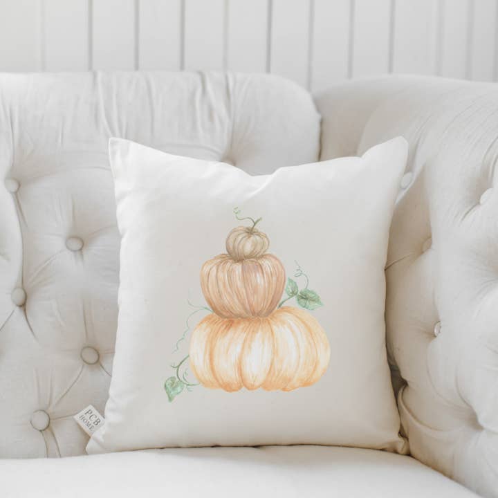 Coussin aquarelle pile citrouille pour la vente par DWELL Home Shoppe