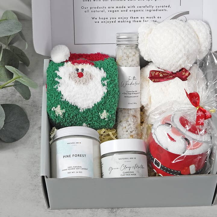 Cozy Christmas Gift Set for wholesale by Natural Amor LLC