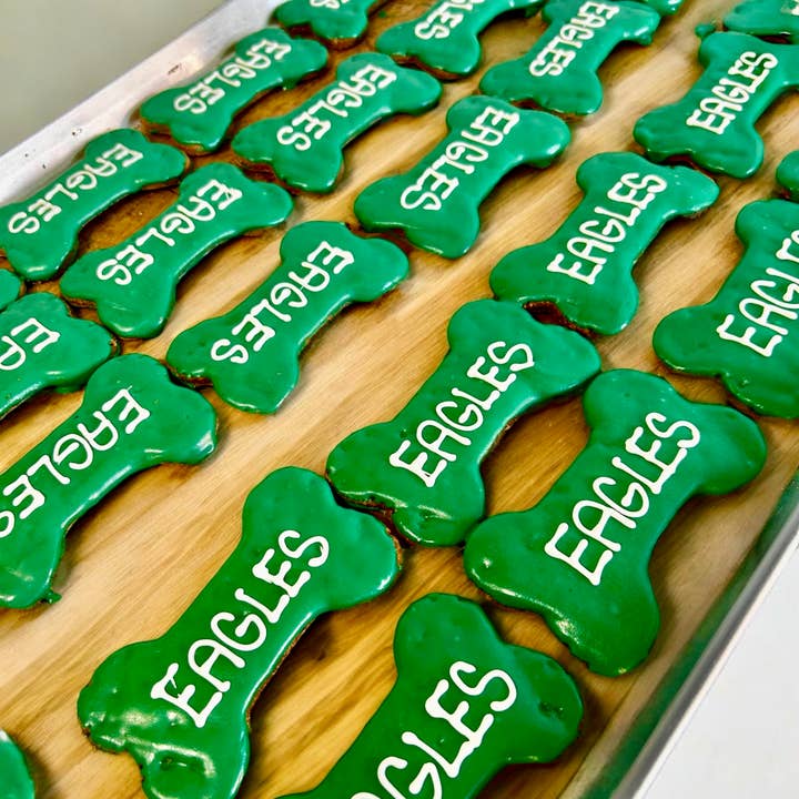 6 inch Eagles Dog Bone for wholesale by YumYum4DOGS