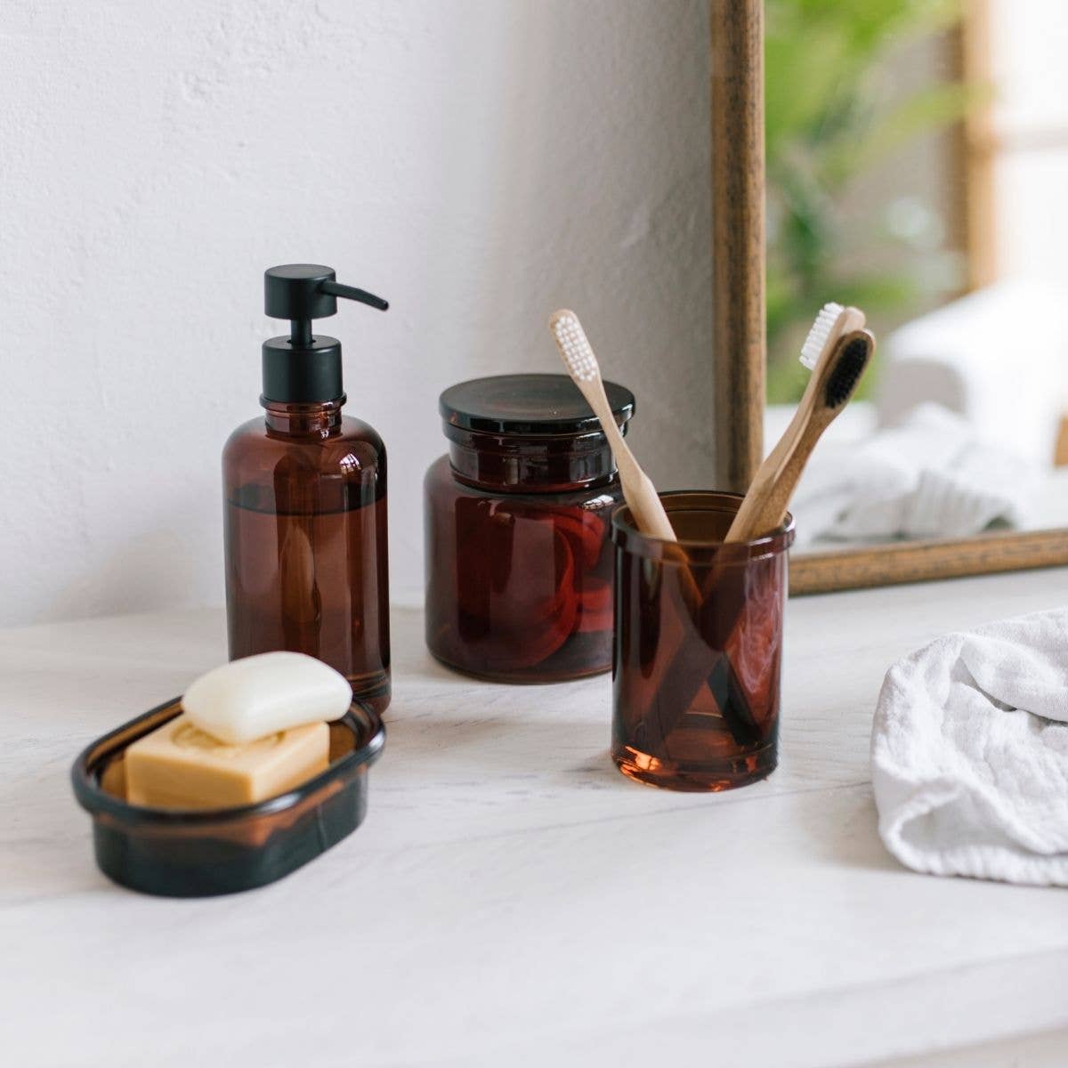 Andrea House - Wholesale Bath Soap Dish - Modern brown glass bathroom soap dish4