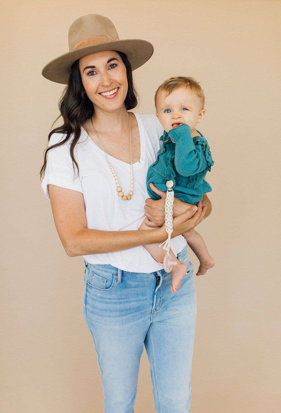 Chewable Charm - Wholesale Teething Necklace - Baby - The Landon - Cream Teething Necklace2