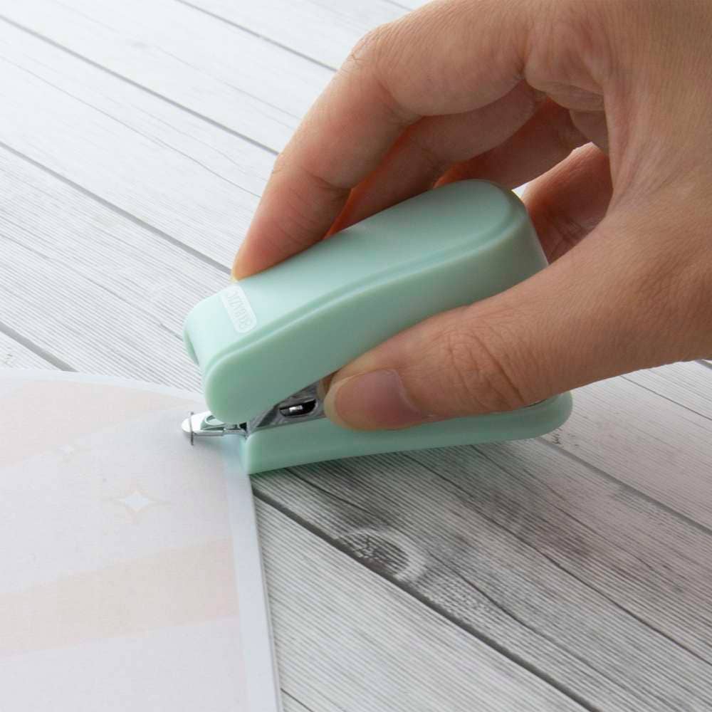 Luna Office Supply -  Everyday Essential - Wholesale Stapler - Mini Pastel Color Stapler Standard (26/6) w/ 500 Ct. Staples3