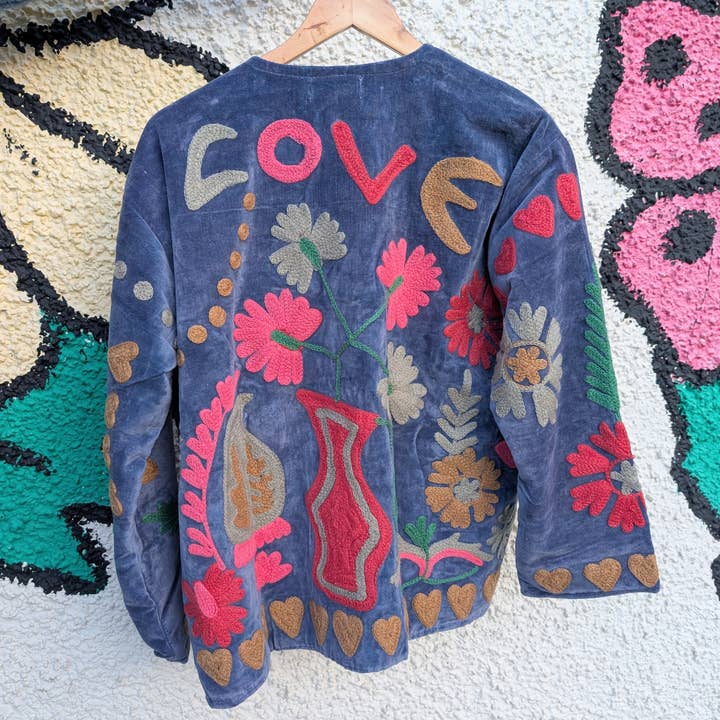 LOVE Periwinkle Blå Sammet Suzani Kimono Broderad Jacka för wholesale av Twinflower