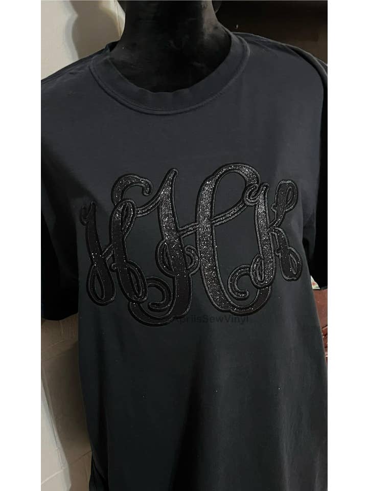 April's Sew Vinyl - Wholesale T-Shirt - Women's - Black Glitter Monogram