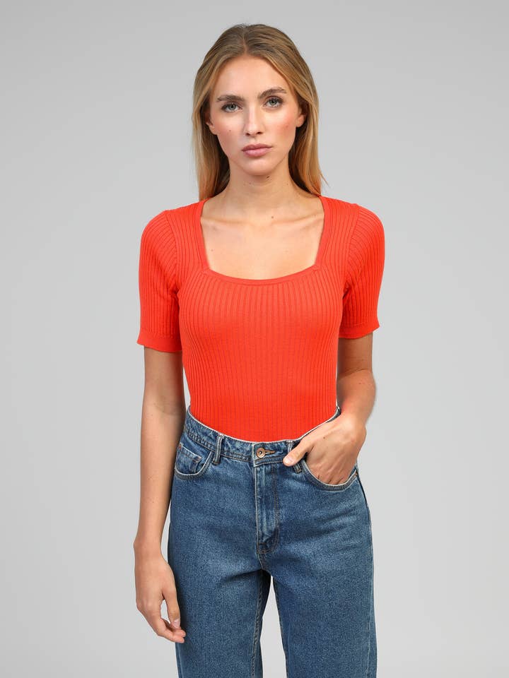 PULL LESIA chili pepper for wholesale by An'ge