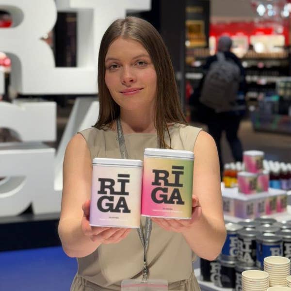 Plūkt – wholesale Hälsoté/Detoxté – RIGA Original x PLŪKT fermenterat mjölkört- och pepparmyntste