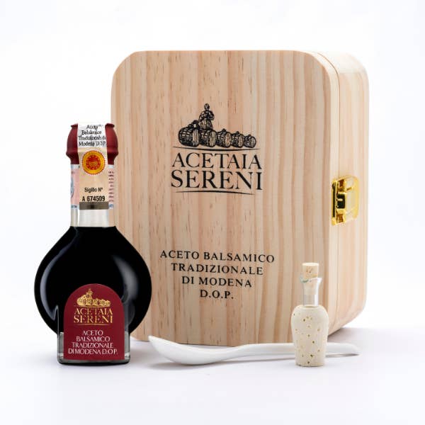 Refined Traditional Modena PDO Balsamic Vinegar for wholesale by Acetaia Sereni