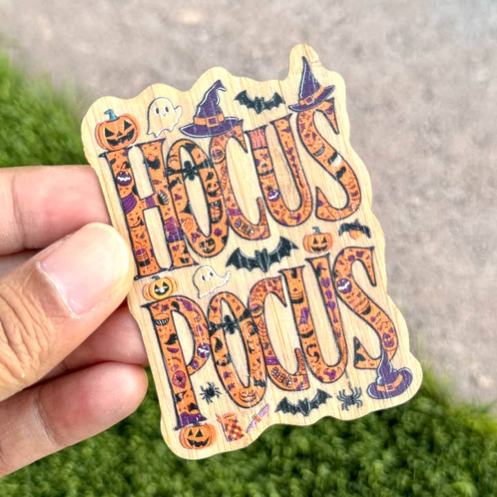 "Hocus Pocus" Bambus Træklistermærke, Fremstillet i Las Vegas for engroshandel hos AFK Design Co