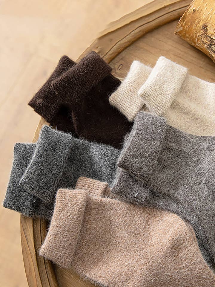 4 paires de chaussettes chaudes d'hiver en laine pour femmes pour la vente par StyleGalX