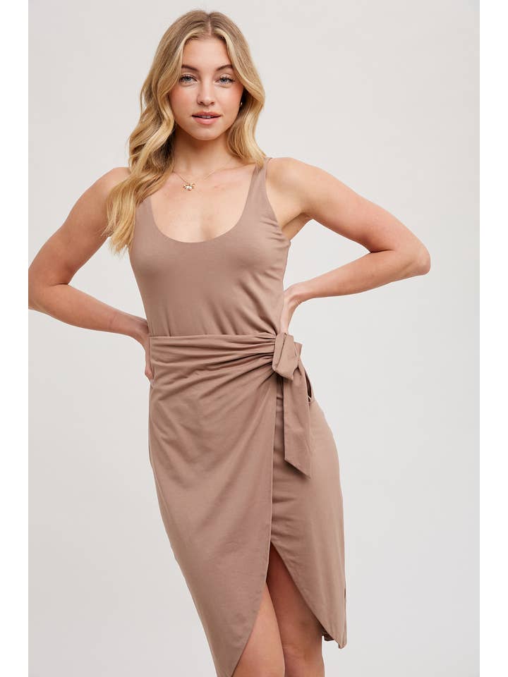 Bluivy - Wholesale Dress - Women's - SLEEVELESS KNIT TIE-FRONT WRAP DRESS