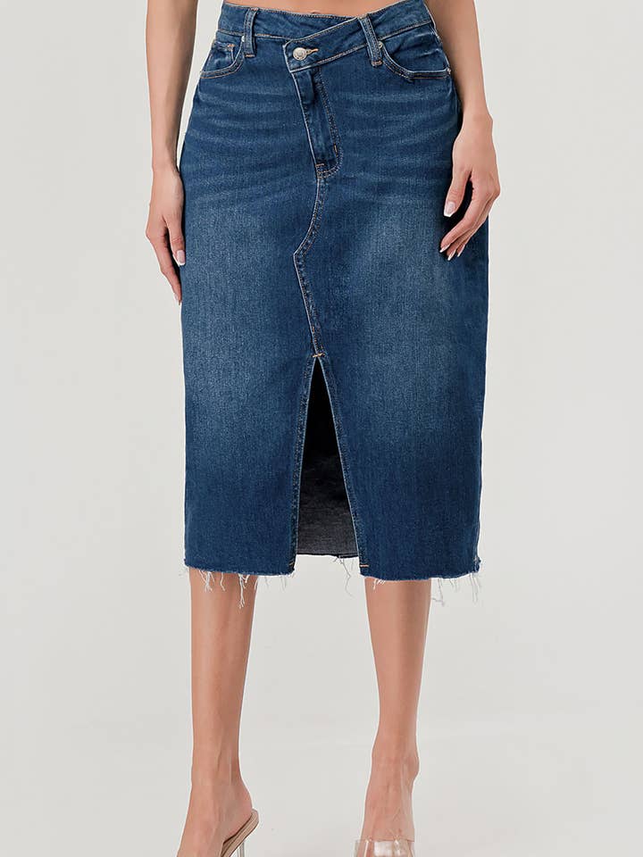 M6188SK - MEDIUM WASH - RAW HEM FRONT SPLIT DENIM SKIRT for wholesale by I&M JEAN, INC.