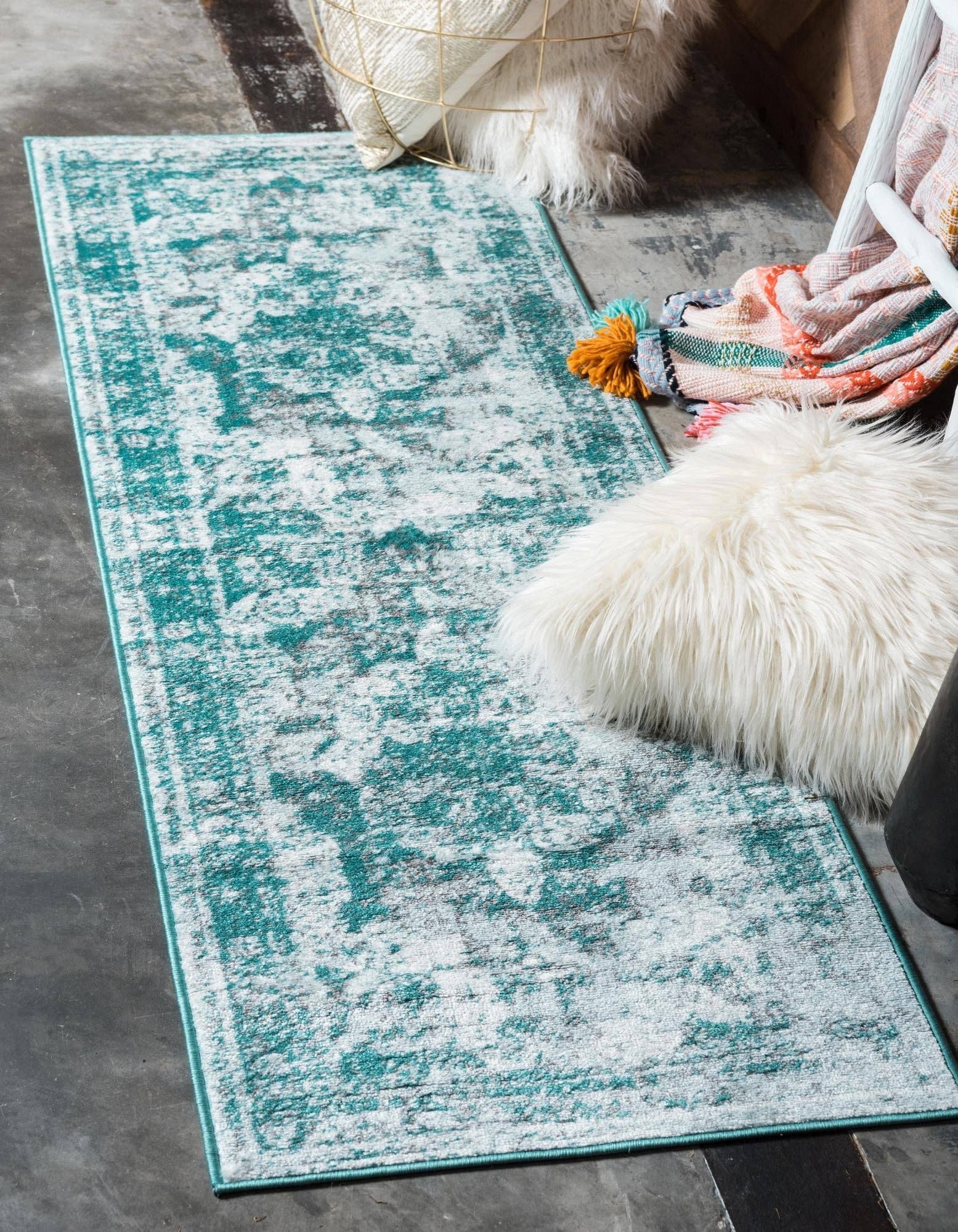 Rug Mart - Vente Tapis de couloir - Tapis Sofia traditionnel Salle Garnier (Coureur)8