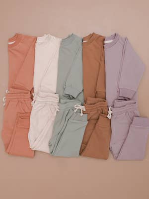 Ropa y accesorios para ni os al por mayor Productos hechos en EE