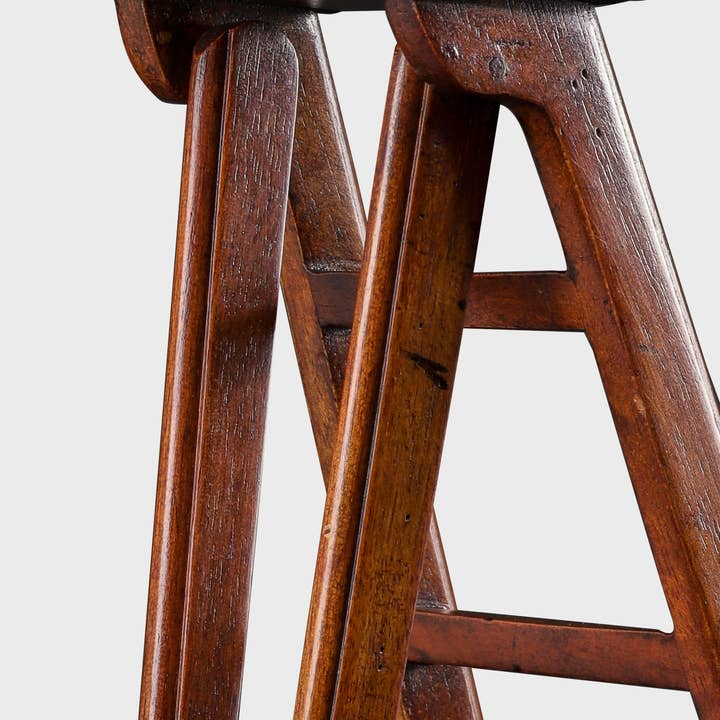 Tour d'Horizon - Wholesale Free Standing Shelf - ORCHARD LADDER3