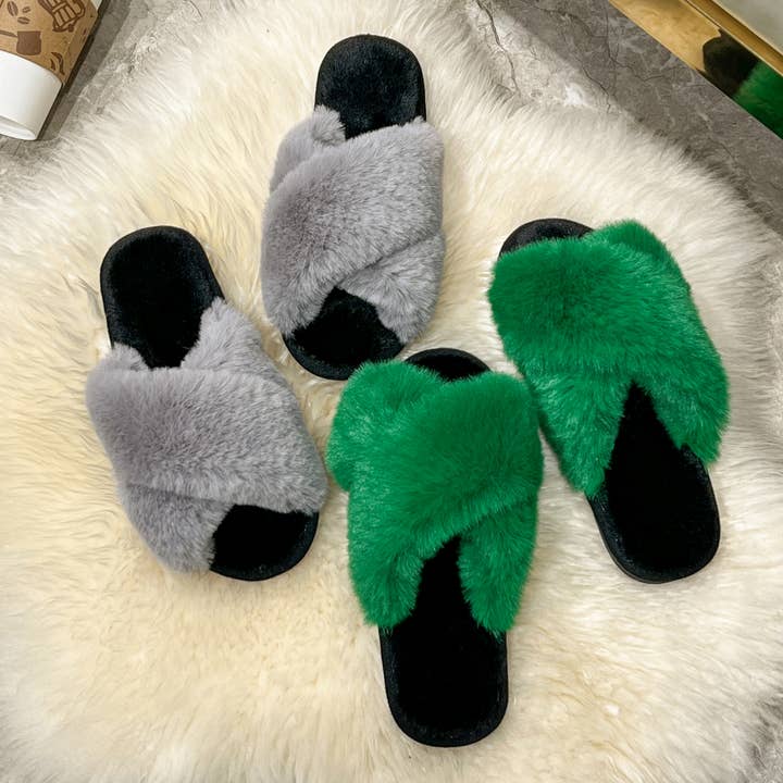 DrifWoo - Wholesale Slippers – Women's - Women Luxury Fluffy House Slippers Cozy Slippers Gift2