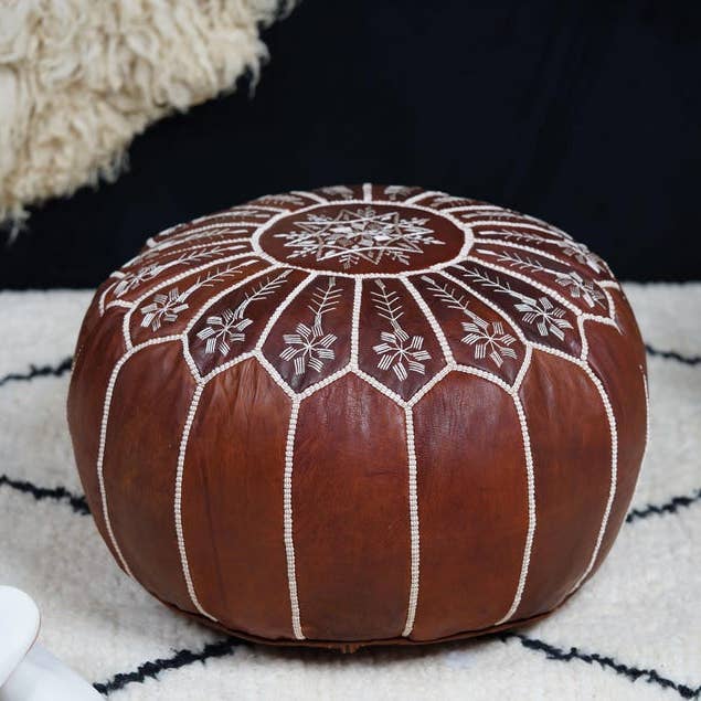 Authentic Round Moroccan Leather Pouf, Pouf Ottoman for wholesale by craftberber
