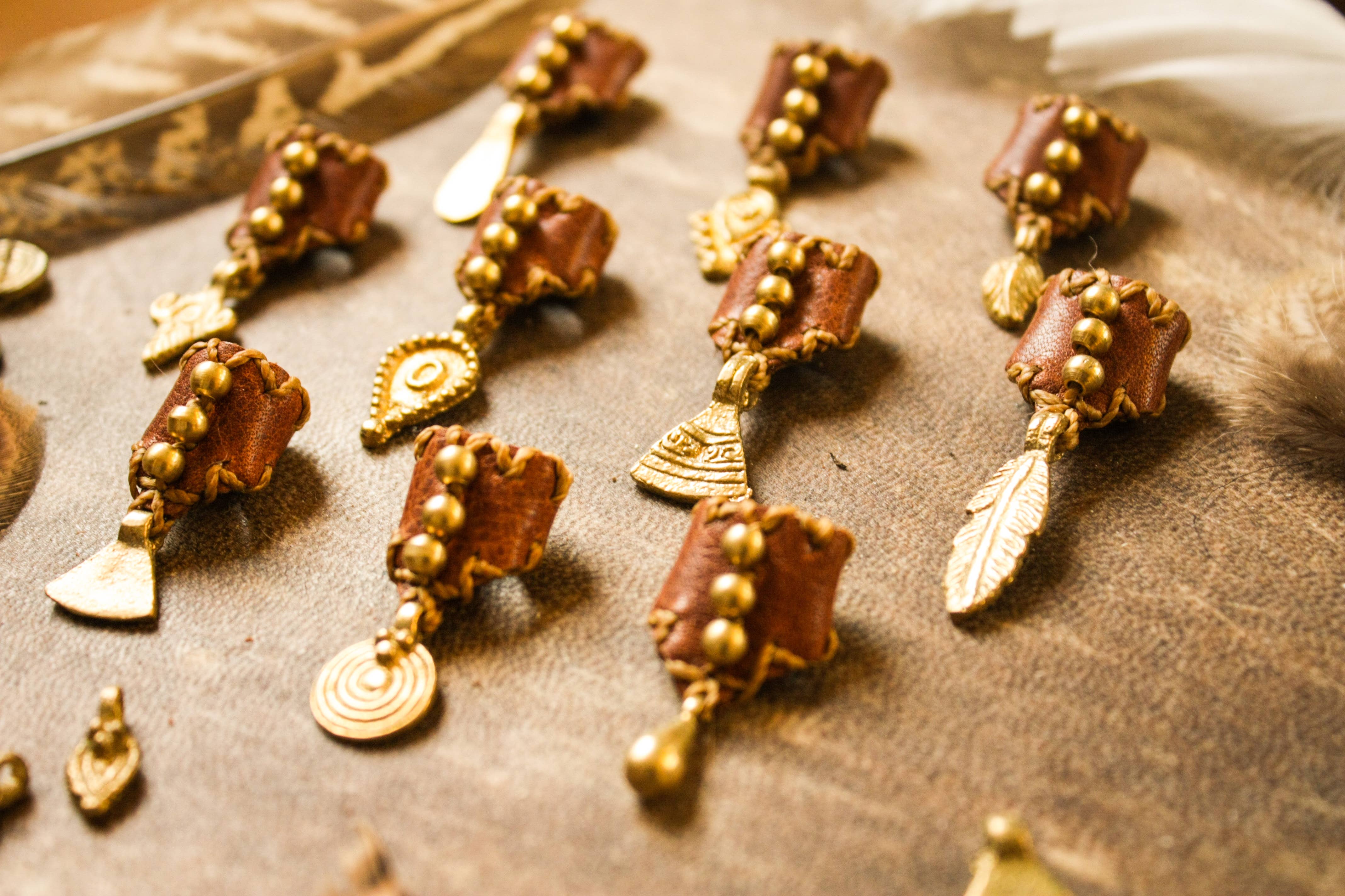 Nomadu - Wholesale Hair Tie - Leather and brass dreadlock bead with charm » Handmade5