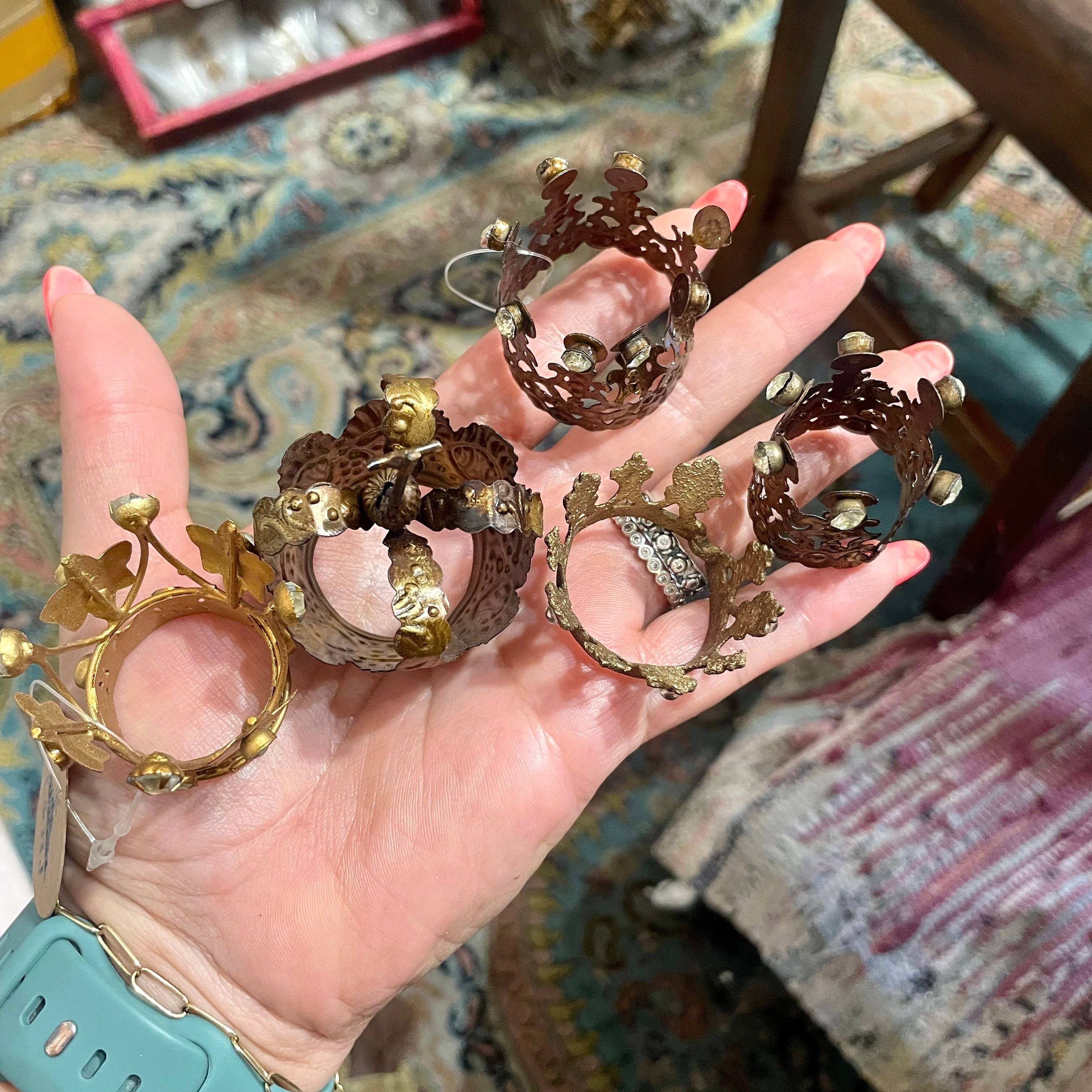 Love and Honor Jesus LLC - Vendita all'ingrosso Decorazioni da tavolo - Mini corone10