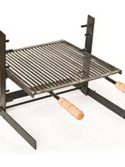 Grill italien toscan, original pour la vente par Bella Cucina Artful Living