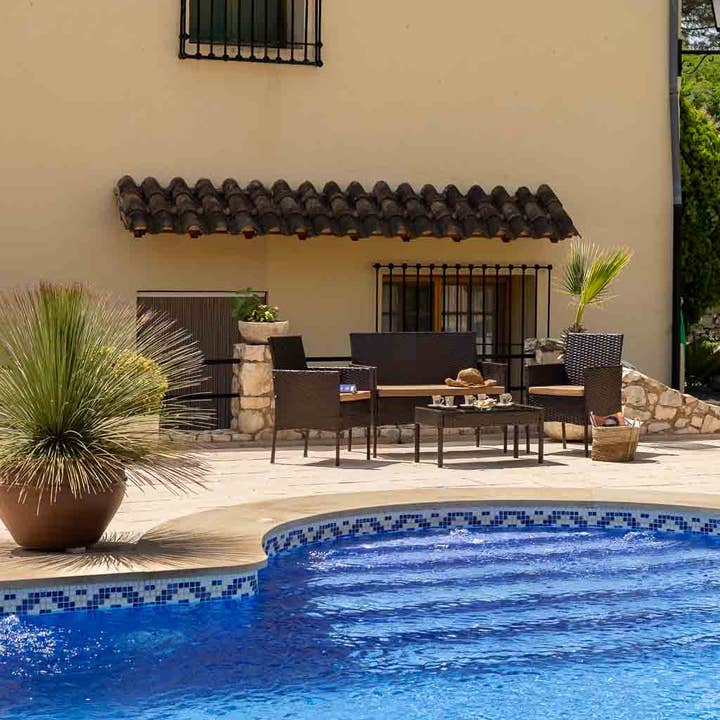 Creaciones Meng - Wholesale Patio Set - Set of table, sofa and 2 armchairs1