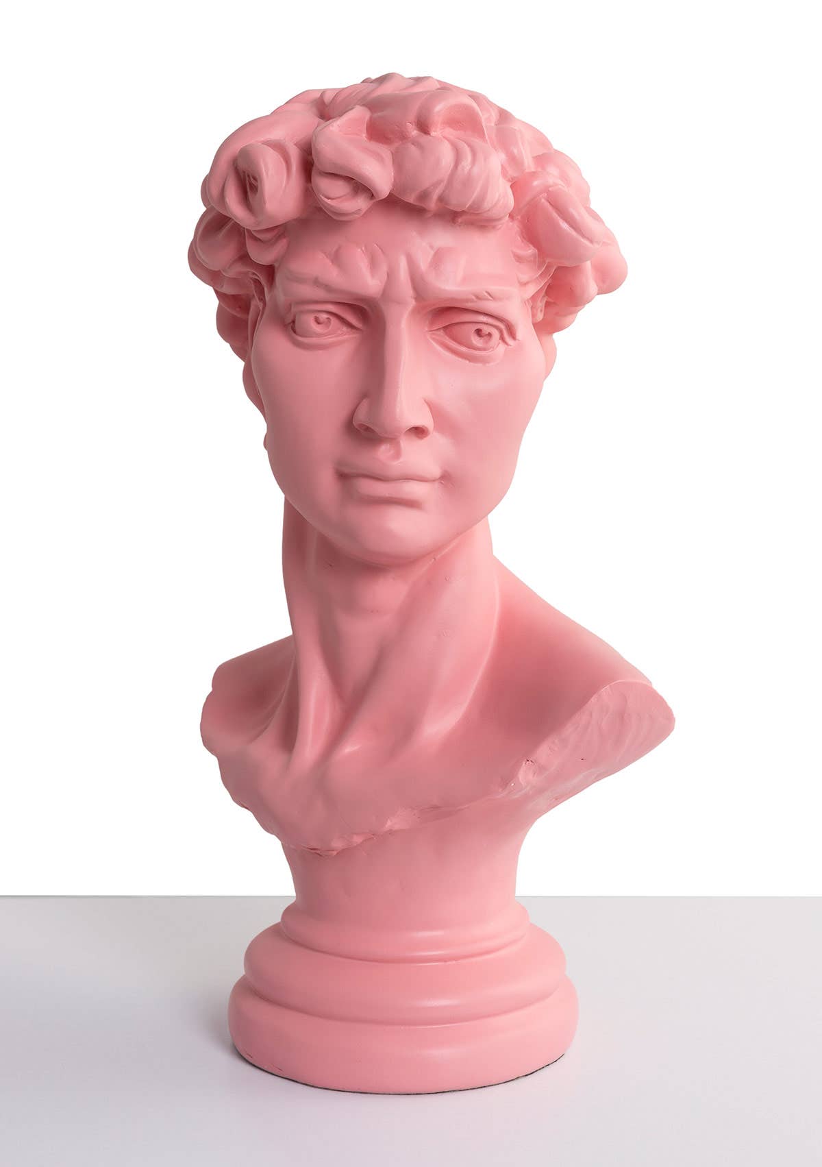 Gdeco - Wholesale Sculpture - David Rosa Resin Sculpture 36Cm2