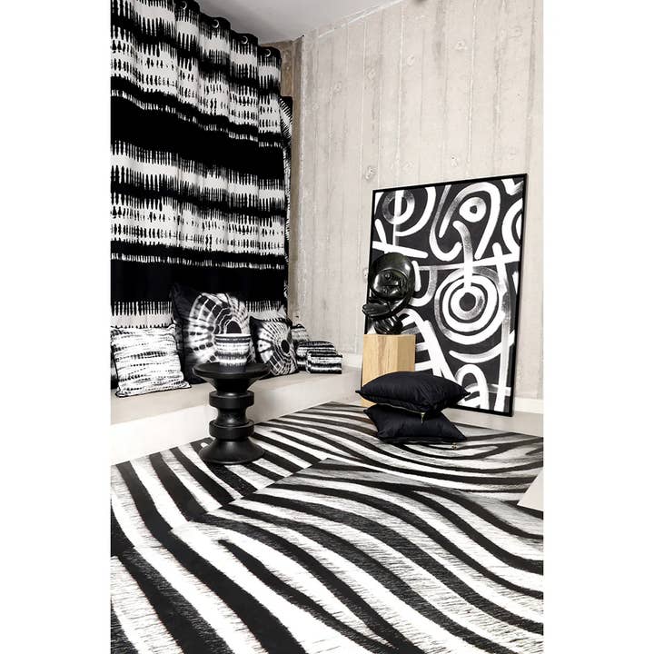 Coumba Vinyl Rugs & Door Mats for wholesale by Maison Otto French Lifestyle Distribution