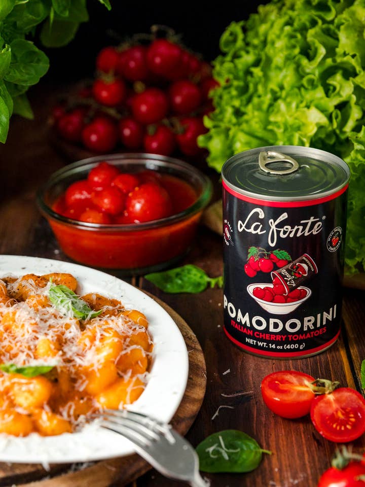 La Fonte Cherry Tomatoes, Pomodorini (14oz) for wholesale by Gourmica