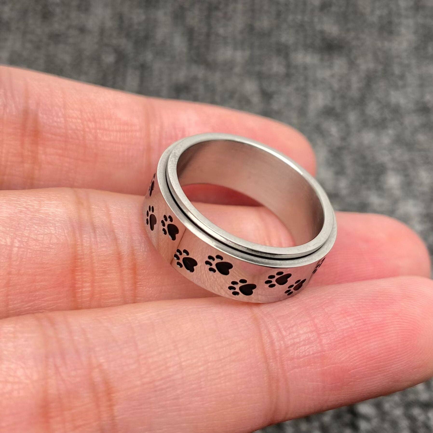 Mio Queena - Wholesale Cocktail/Statement Ring - 8mm Enamel Dog Paw Print Stainless Steel Rotatable Ring0