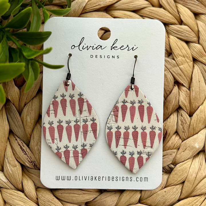 Olivia - Jardin des lapins pour la vente par Olivia Keri Designs