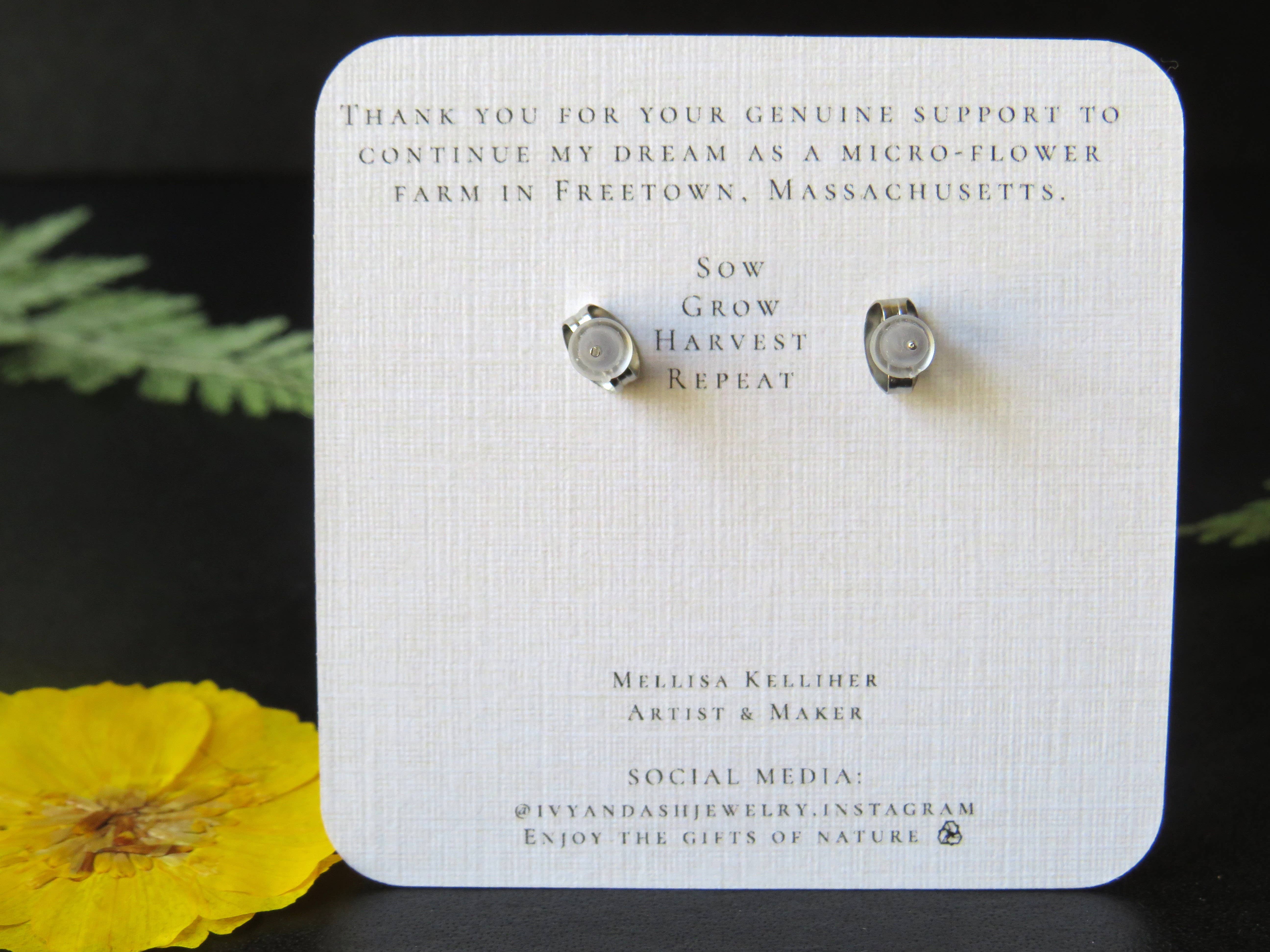 Ivy & Ash Boutique - Wholesale Stud/Post Earrings - Primary Colored Real Flower Stud Earring5