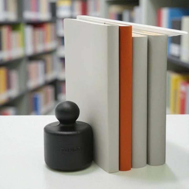 Sujetalibros de hierro fundido Otani Kisaku Shouten Fundo Negro Japón para venta al por mayor de REALJAPANPROJECT