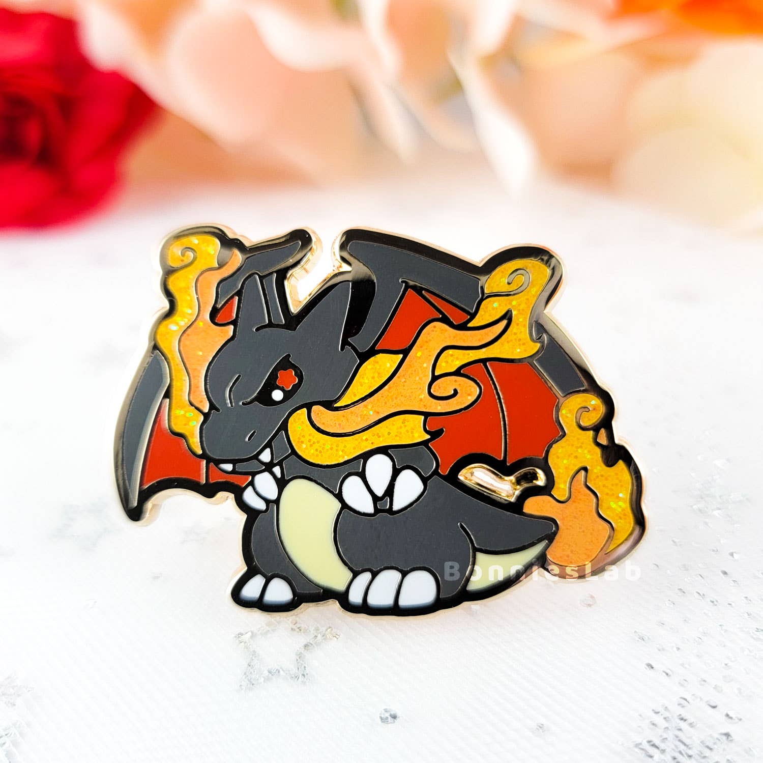 Bonnies Lab - Wholesale Lapel Pin/Button - Shiny Charizard Enamel Pin1