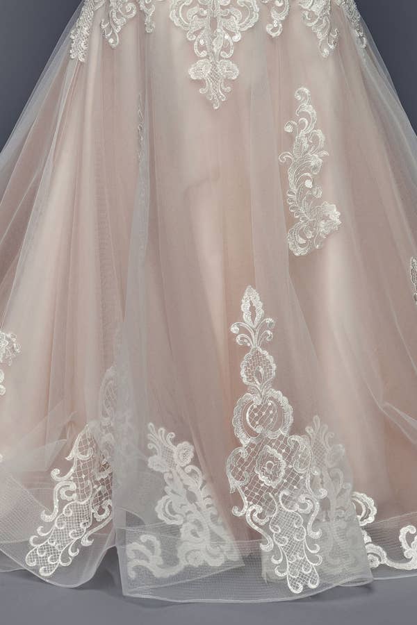 Babyfox Apparel - Vente Robe de soirée – femme - Robe de mariée sirène à encolure cœur dénudée6