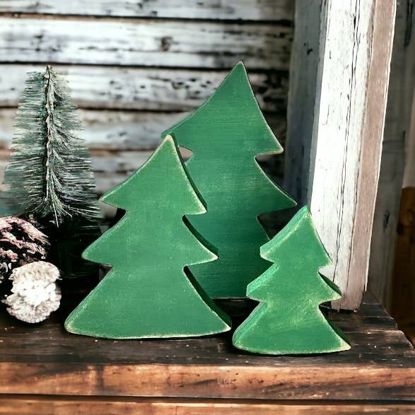 Inkwood Crafters - Wholesale Christmas Decoration - Primitive/Rustic Wood Christmas/Winter Tree - Leaning