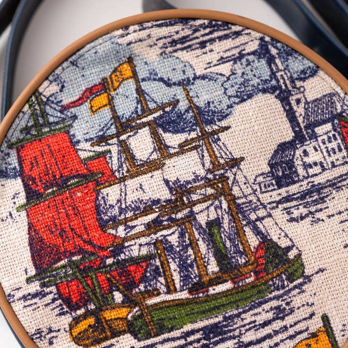 Crystalyn Kae Accessories - Venta al por mayor Bandolera - Mujer - Circle Bag - Bandolera redonda de tela vintage6