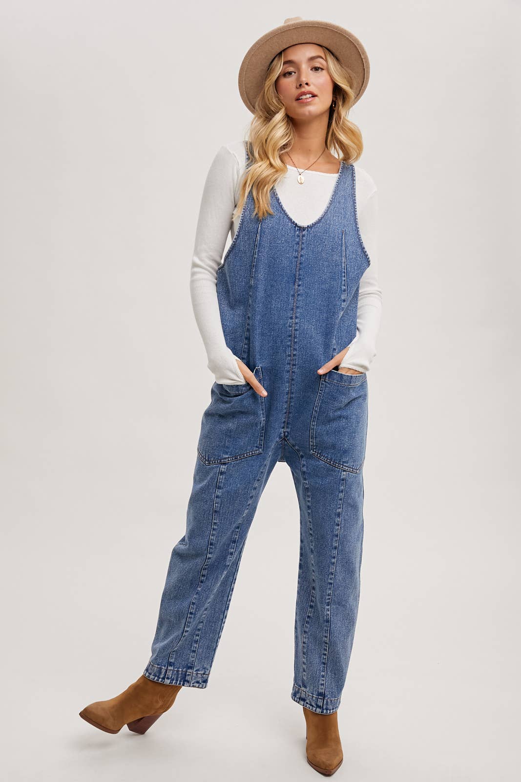 Bluivy - Wholesale Jumpsuit - Women's - DENIM JUMPSUIT IN A RELAXED FIT WITH HAREM LEGS10